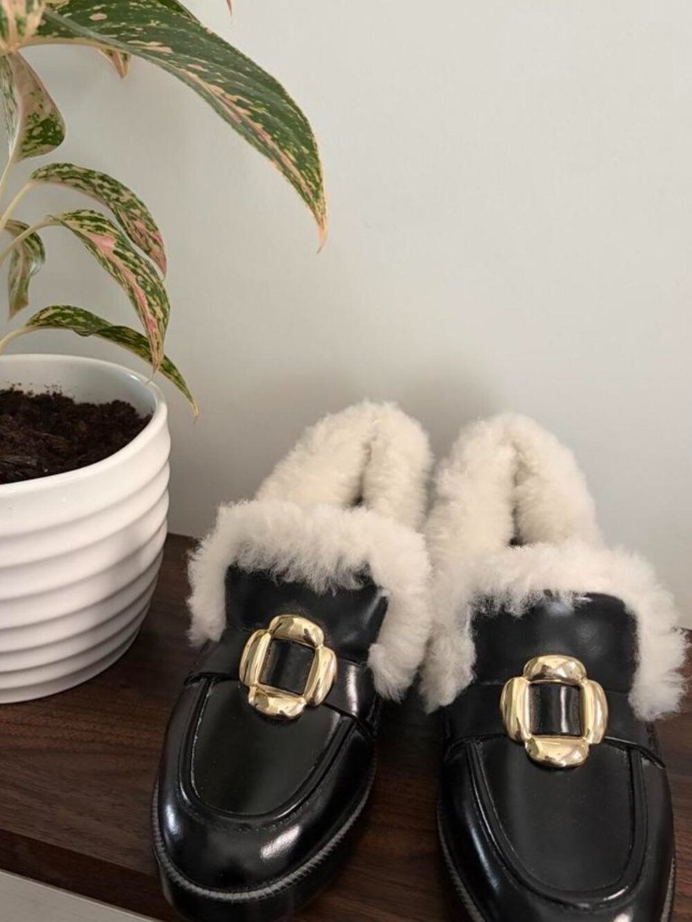 Larroude 6.5 Black Shearling Loafers